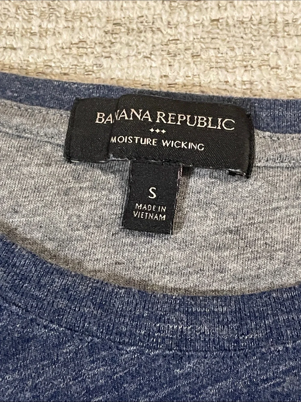 Banana Republic Mens Shirts Lot Of 2 Small S Crewneck Heather T-Shirts